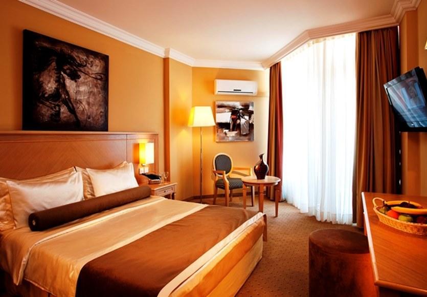 Salamis Bay Conti Hotel Agios Sergios Room photo
