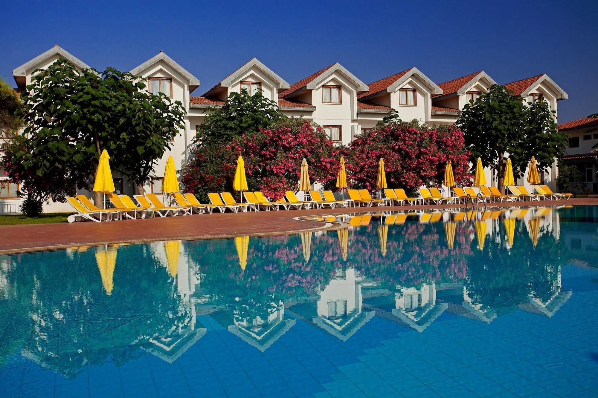 Salamis Bay Conti Hotel Agios Sergios Exterior photo